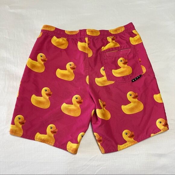 NEFF Ducky Mens Hot Tub Volley Shorts Board Short Rubber Duck Pink Size Small - Picture 3 of 15